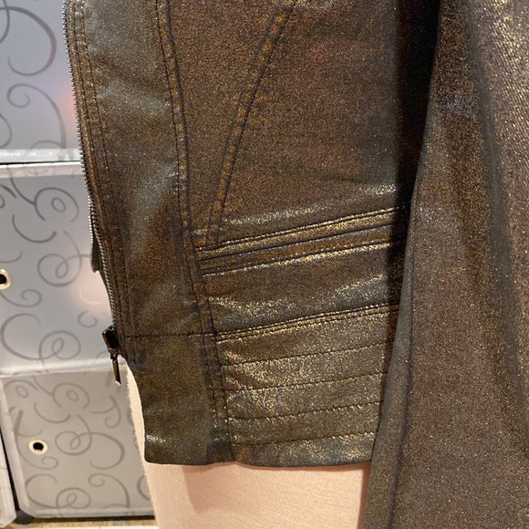 (Sold)White House black market blazer - Picture 8 of 8